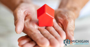 Who Pays for Closing Costs When Selling a House in Michigan?